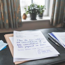 Modèle de lettre pour demander l'annulation des intérêts de retard sur vos impôts